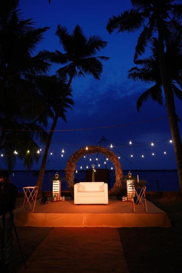 Kallanchery Retreat Kochi Екстериор снимка