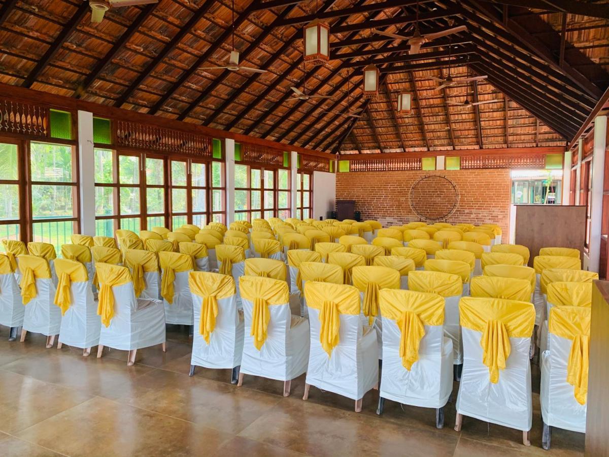 Kallanchery Retreat Kochi Екстериор снимка