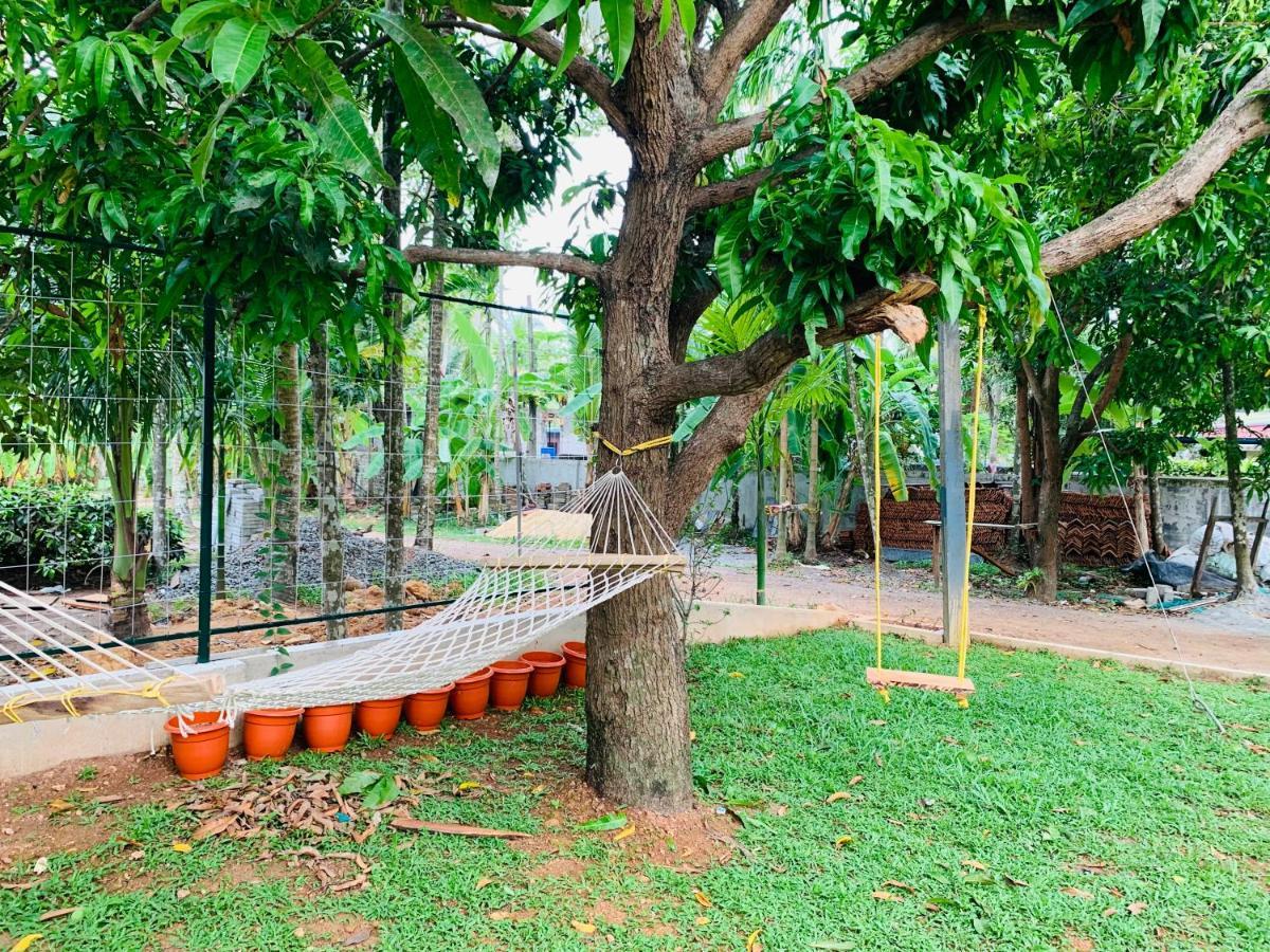Kallanchery Retreat Kochi Екстериор снимка