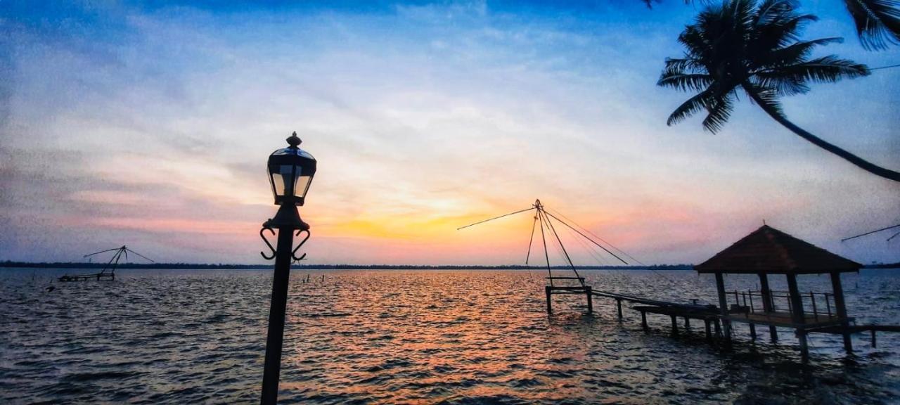 Kallanchery Retreat Kochi Екстериор снимка